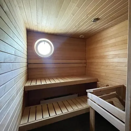 Apartment One-bedroom 66m2 With Sauna And Parking Helsinki