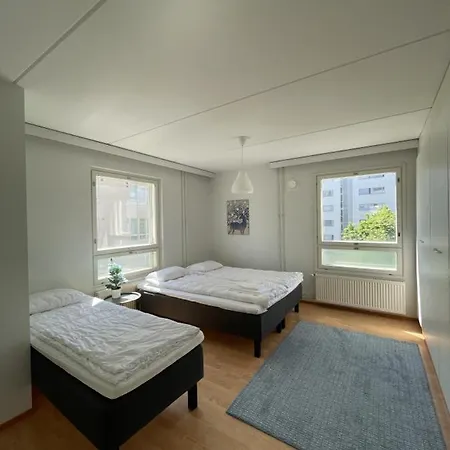 One-bedroom 66m2 With Sauna And Parking Helsínquia
